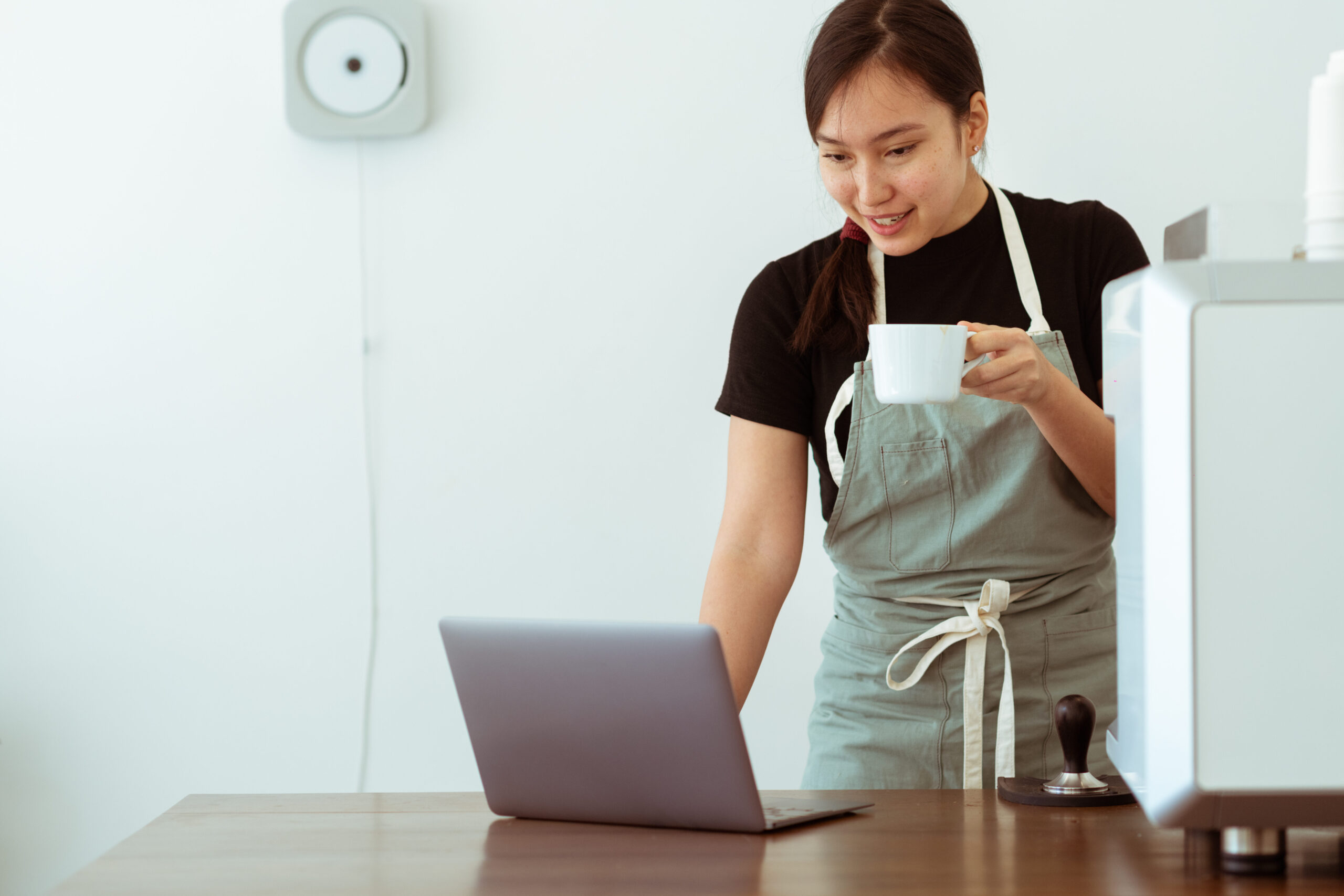 La mejor licuadora portátil Recco: Bebidas frescas en cualquier lugar