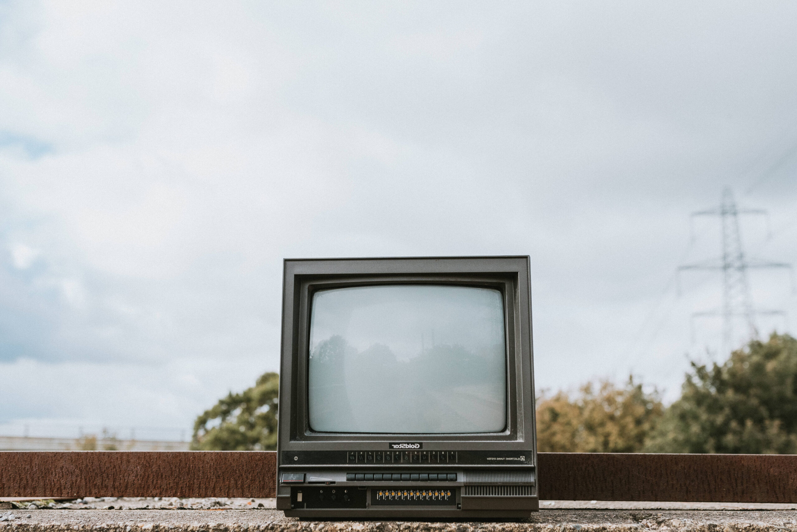 Magnificador retro de TV: Aumenta la pantalla del teléfono en 8