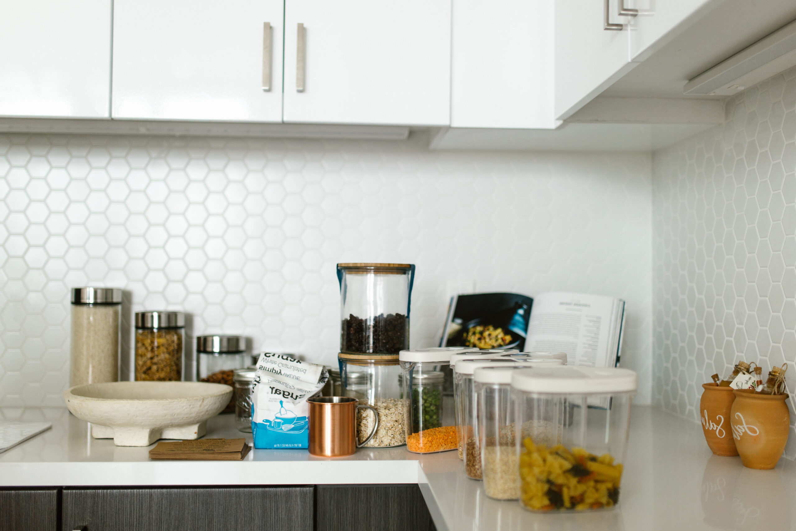 Organizador de cocina líder: ¡Transforma tu cocina con 5 imprescindibles!